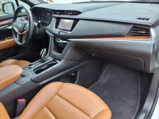 Cadillac XT5 2021 Premium Luxury SUV de 4 puertas