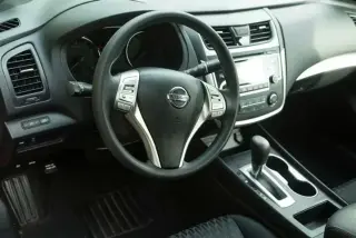 2017 Nissan Altima S Sedan