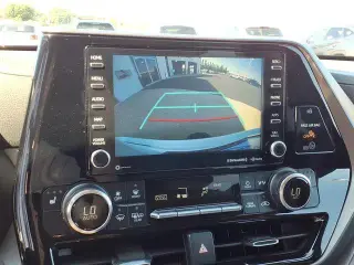 Toyota Highlander 2022 AWD XLE SUV de 4 puertas