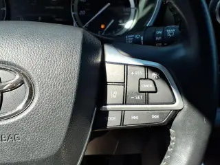 Toyota Highlander 2022 AWD XLE SUV de 4 puertas