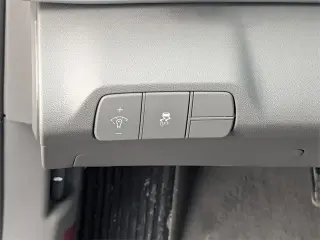 Hyundai ELANTRA 2025 SEL Convenience Sedán de 4 puertas