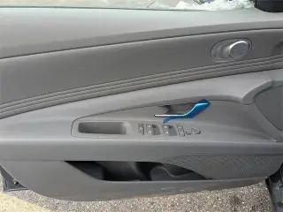 Hyundai ELANTRA 2025 SEL Convenience Sedán de 4 puertas
