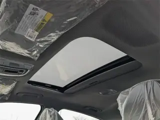 Hyundai ELANTRA 2025 SEL Convenience Sedán de 4 puertas