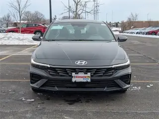 Hyundai ELANTRA 2025 SEL Convenience Sedán de 4 puertas