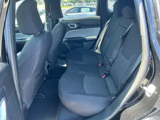 Jeep Compass 2024 4x4 Sport SUV de 4 puertas