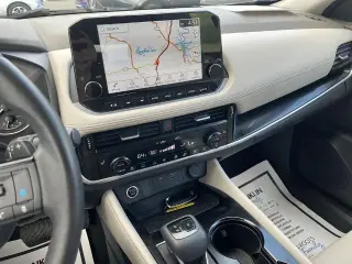 Nissan Rogue 2023 AWD SL 4dr Crossover