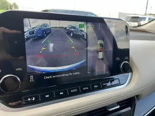 Nissan Rogue 2023 AWD SL 4dr Crossover