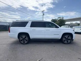 Chevrolet Suburban 2020 4x2 LT SUV de 4 puertas