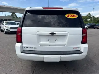 Chevrolet Suburban 2020 4x2 LT SUV de 4 puertas