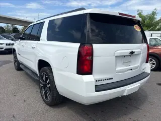 Chevrolet Suburban 2020 4x2 LT SUV de 4 puertas