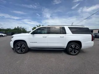 Chevrolet Suburban 2020 4x2 LT SUV de 4 puertas