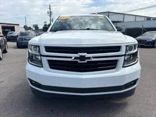 Chevrolet Suburban 2020 4x2 LT SUV de 4 puertas