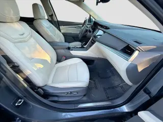 SUV Cadillac XT5 2022 Premium Luxury de 4 puertas