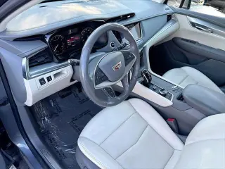 SUV Cadillac XT5 2022 Premium Luxury de 4 puertas