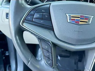 SUV Cadillac XT5 2022 Premium Luxury de 4 puertas