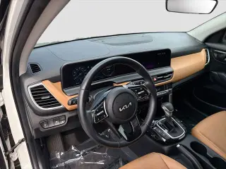 Kia Seltos 2024 EX 4p SUV