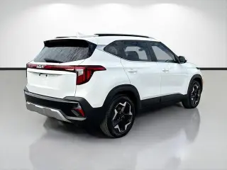 Kia Seltos 2024 EX 4p SUV