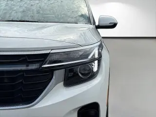 Kia Seltos 2024 EX 4p SUV