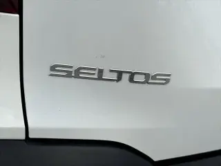 Kia Seltos 2024 EX 4p SUV