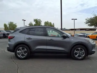 Ford Escape 2025 AWD ST-Line Select 4dr SUV