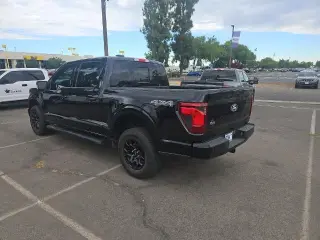 Ford F-150 2024 4x4 XLT 4dr SuperCrew 5.5 ft. SB