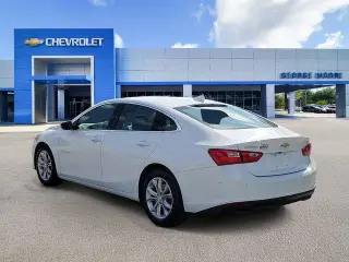 Chevrolet Malibu 2025 LT 4p Sedan con 1LT