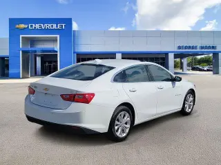 Chevrolet Malibu 2025 LT 4p Sedan con 1LT