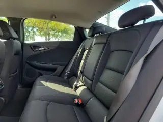 Chevrolet Malibu 2025 LT 4p Sedan con 1LT