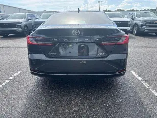 Toyota Camry 2026 XLE Sedán 4p