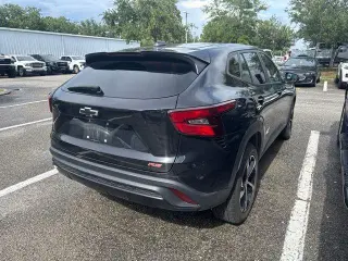 Chevrolet Trax 2024 RS 4p Crossover con 1RS