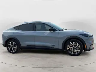 Ford Mustang Mach-E 2024 AWD Select 4p SUV
