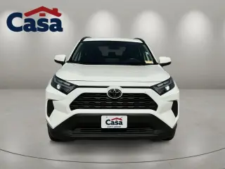 Toyota RAV4 2024 XLE 4dr SUV