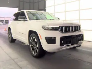 Jeep Grand Cherokee 2023 4x4 Overland 4dr SUV