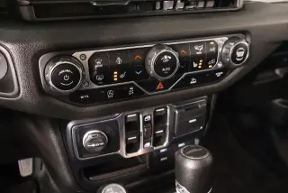 Jeep Gladiator 2024 4x4 Sport 4dr Crew Cab 5.0 ft. SB