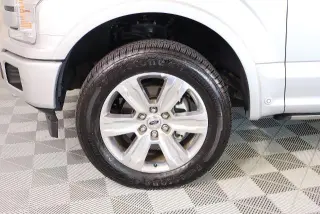 Ford F-150 2019 4x4 Platinum 4dr SuperCrew 5.5 ft. SB