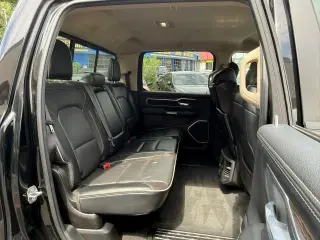 Ram 1500 2020 4x4 Laramie 4dr Crew Cab 5.6 ft. SB Pickup