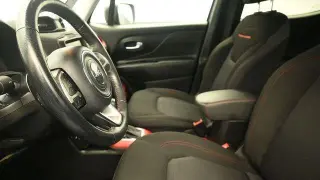 Jeep Renegade 2021 4x4 Trailhawk 4dr SUV
