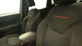Jeep Renegade 2021 4x4 Trailhawk 4dr SUV