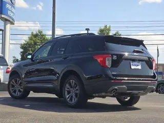 Ford Explorer 2023 AWD XLT 4dr SUV