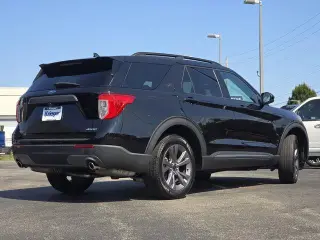 Ford Explorer 2023 AWD XLT 4dr SUV