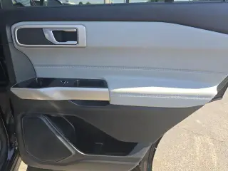 Ford Explorer 2023 AWD XLT 4dr SUV