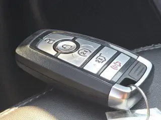 Ford Explorer 2023 AWD XLT 4dr SUV
