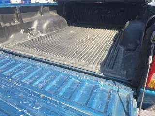 Ford Ranger 1997 2dr XL Standard Cab Stepside SB