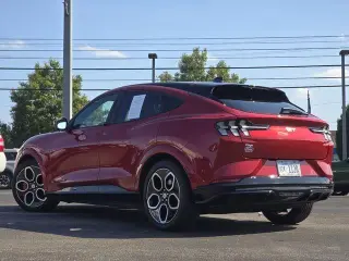 Ford Mustang Mach-E 2022 AWD GT 4dr SUV