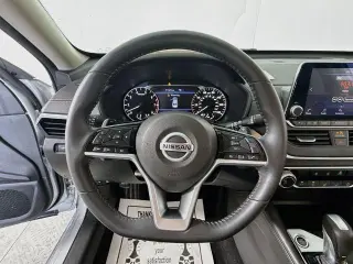 Nissan Altima 2019 2.5 SR 4dr Sedan