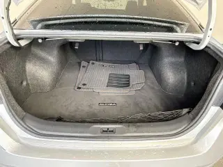 Nissan Altima 2019 2.5 SR 4dr Sedan