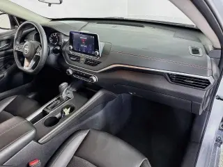 Nissan Altima 2019 2.5 SR 4dr Sedan