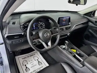 Nissan Altima 2019 2.5 SR 4dr Sedan