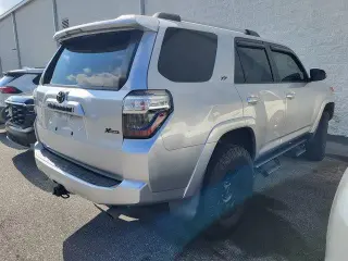 Toyota 4Runner 2021 4x4 SR5 Premium 4dr SUV