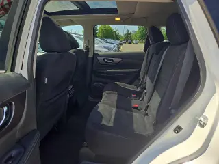 Nissan Rogue 2016 AWD SV 4dr Crossover